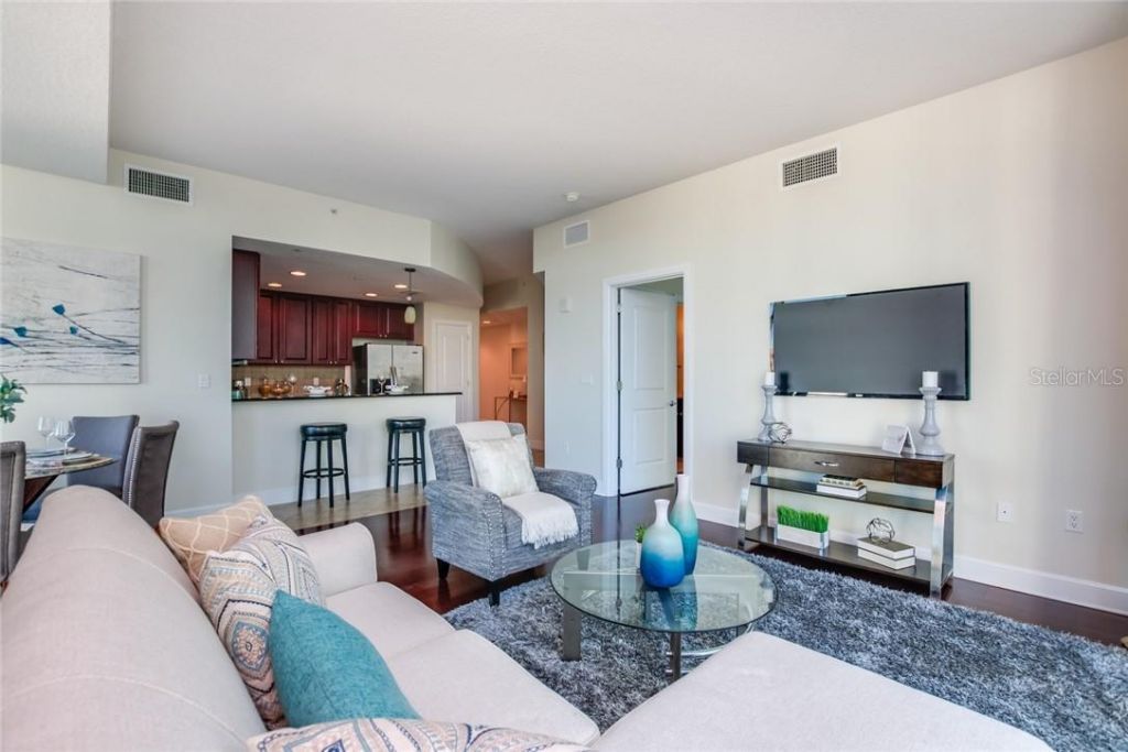 101 S Eola Drive, Unit 621, Orlando, FL 32801 Photo