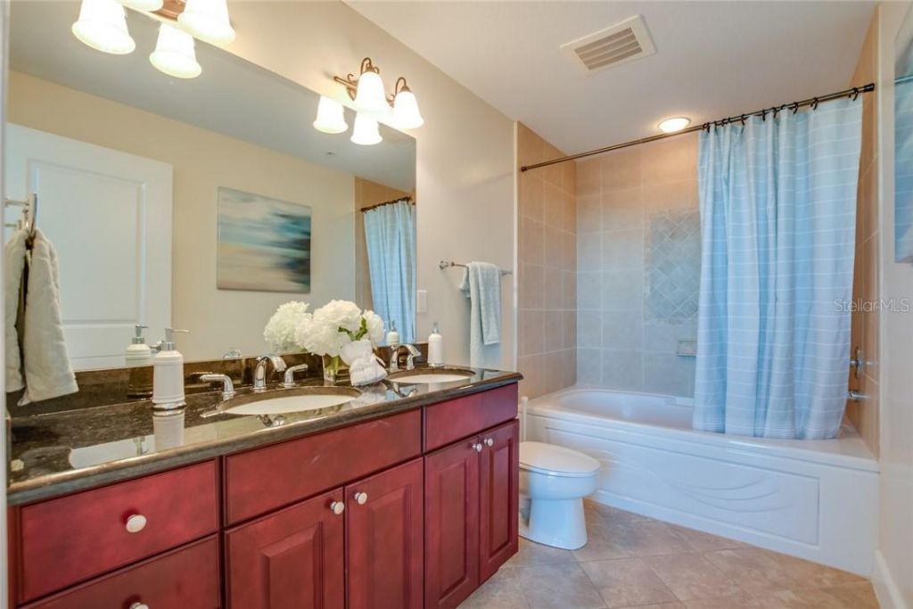 101 S Eola Drive, Unit 621, Orlando, FL 32801 Photo