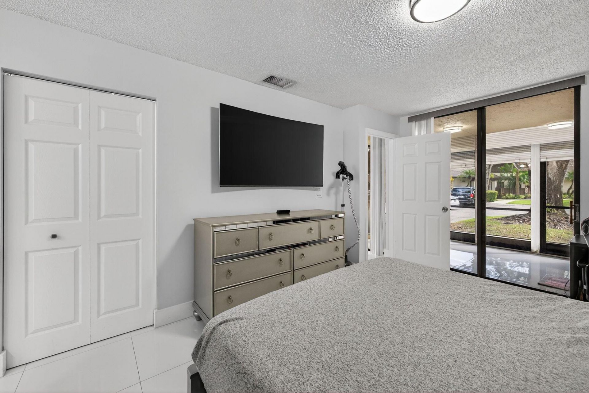 2515 Carambola Circle N, Unit 1810, Coconut Creek, FL 33066 Photo