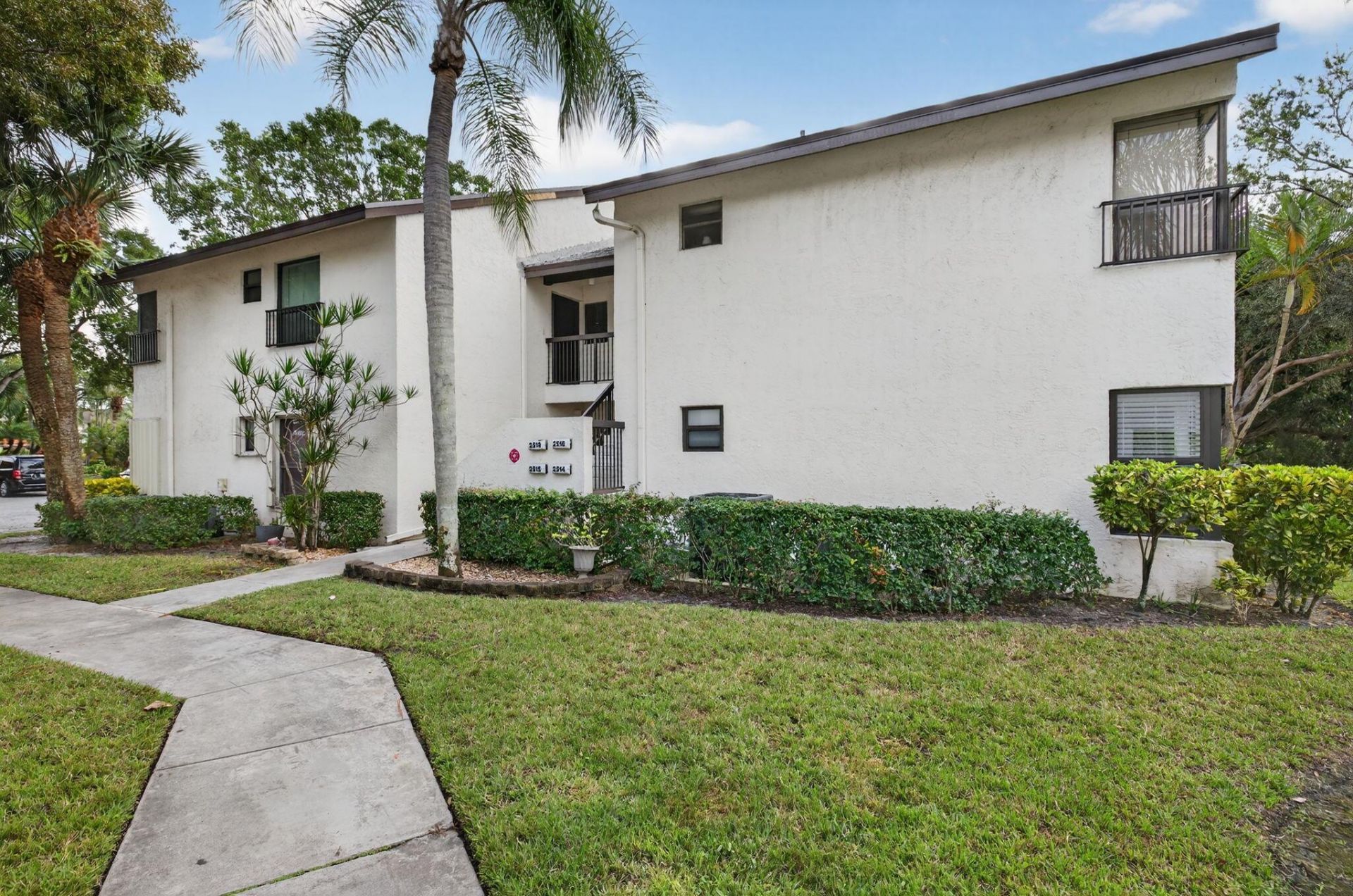 2515 Carambola Circle N, Unit 1810, Coconut Creek, FL 33066 Photo
