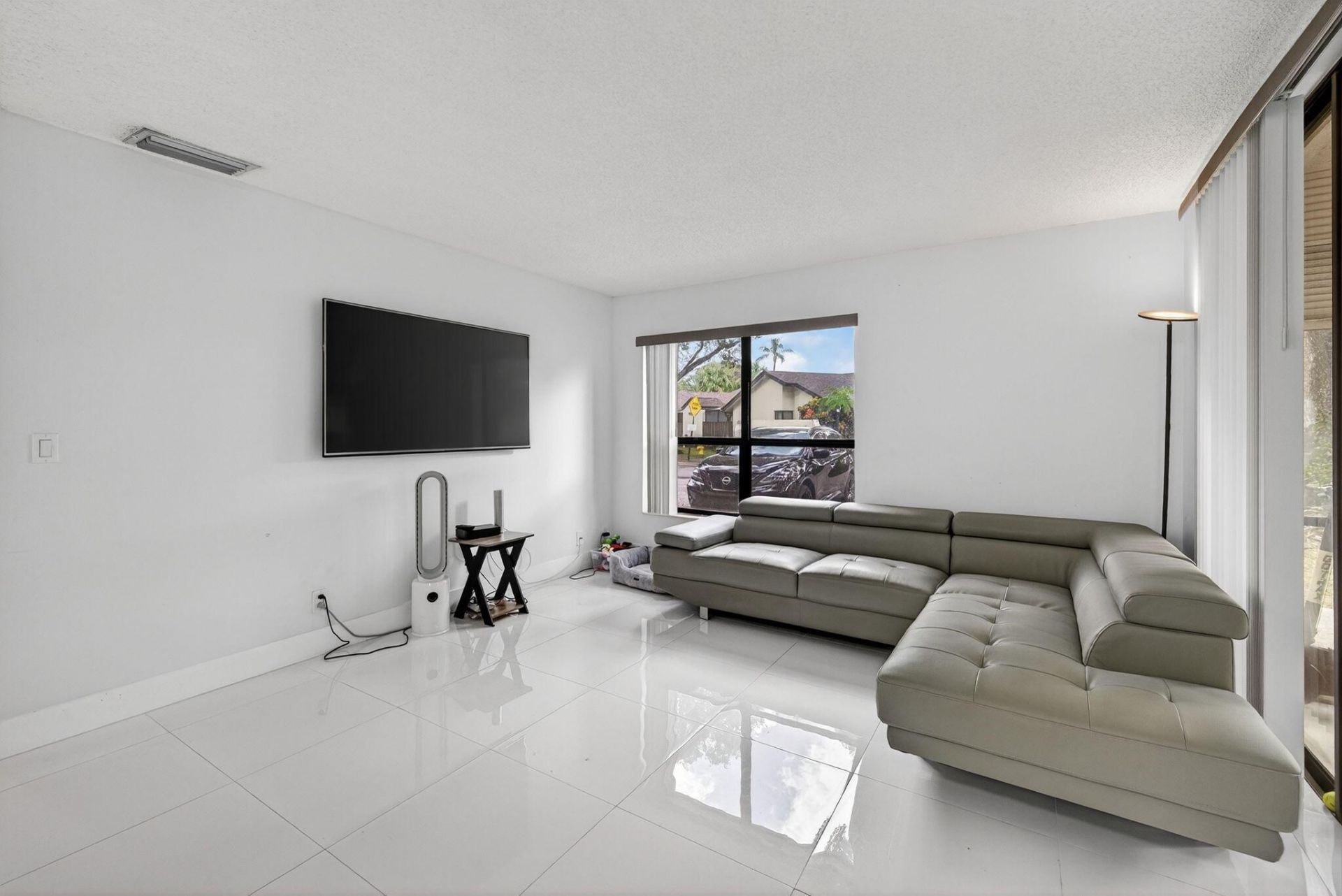 2515 Carambola Circle N, Unit 1810, Coconut Creek, FL 33066 Photo