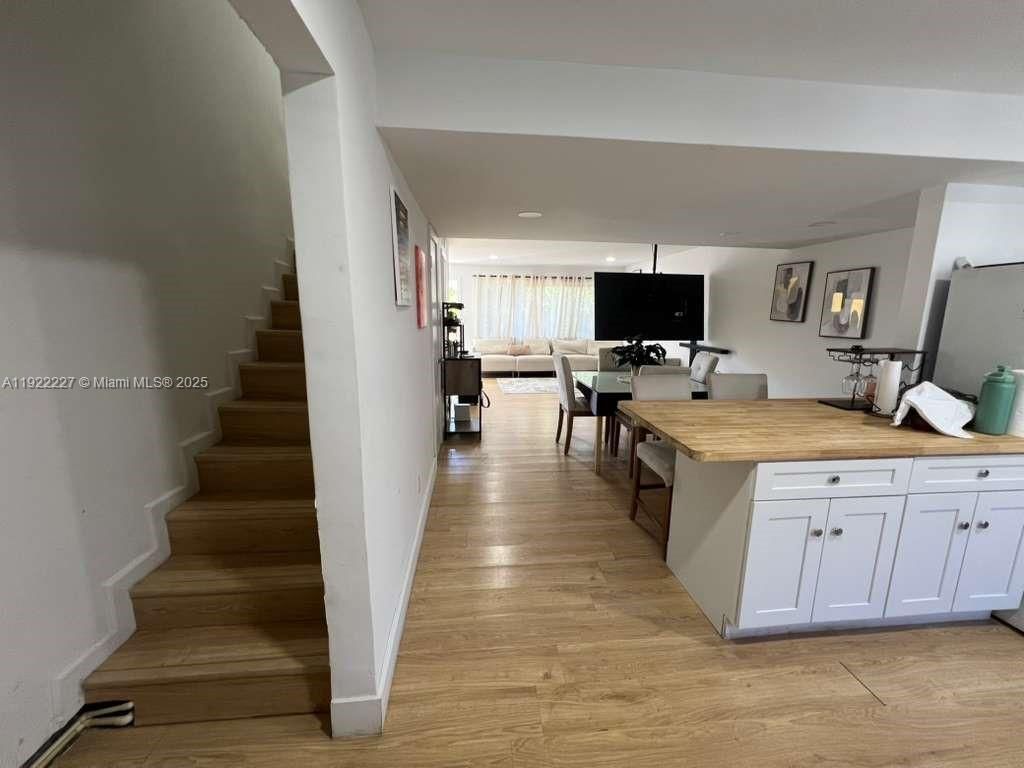 1480 NE 151st St, Unit 101, Miami, FL 33162 Photo