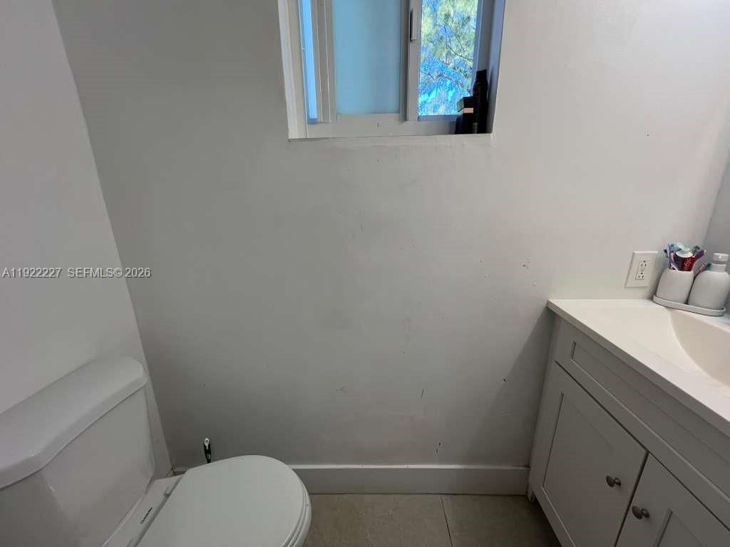 1480 NE 151st St, Unit 101, Miami, FL 33162 Photo