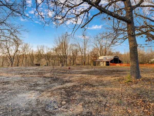 10033 N Farm Rd 165 , Fair Grove, MO 65648