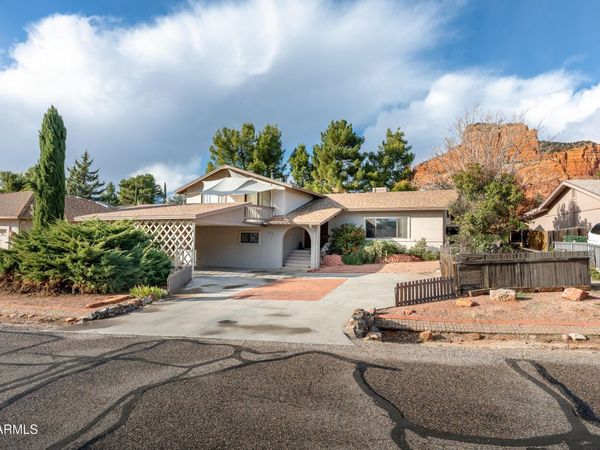 330 N FAIRWAY OAKS Drive, Sedona, AZ 86351