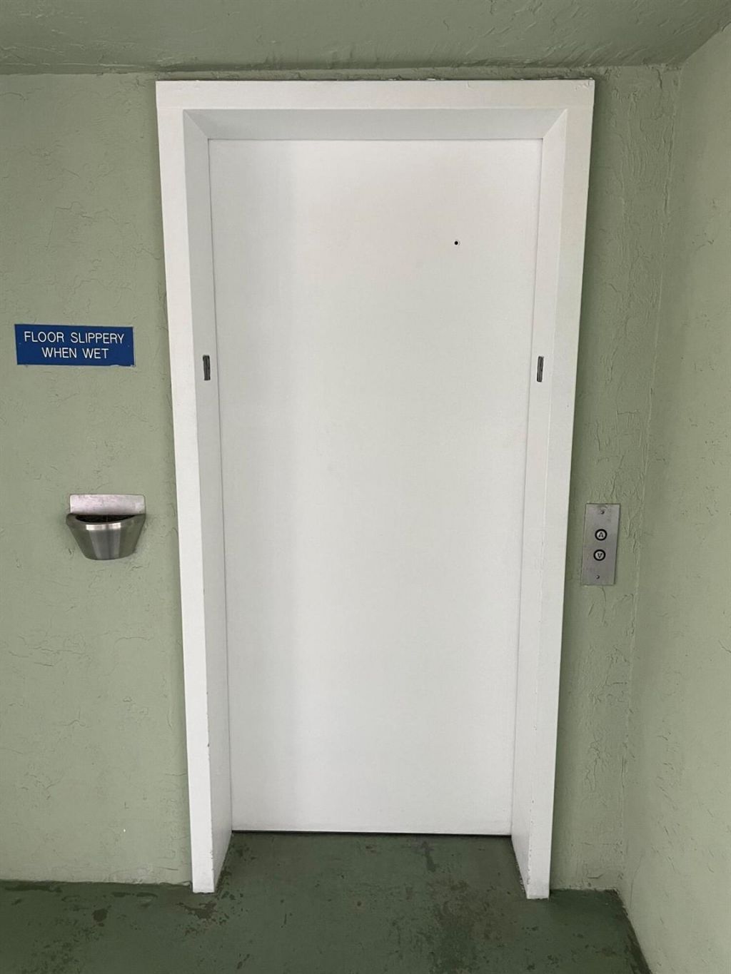 3300 Springdale Boulevard, Unit 201, Palm Springs, FL 33461 Photo