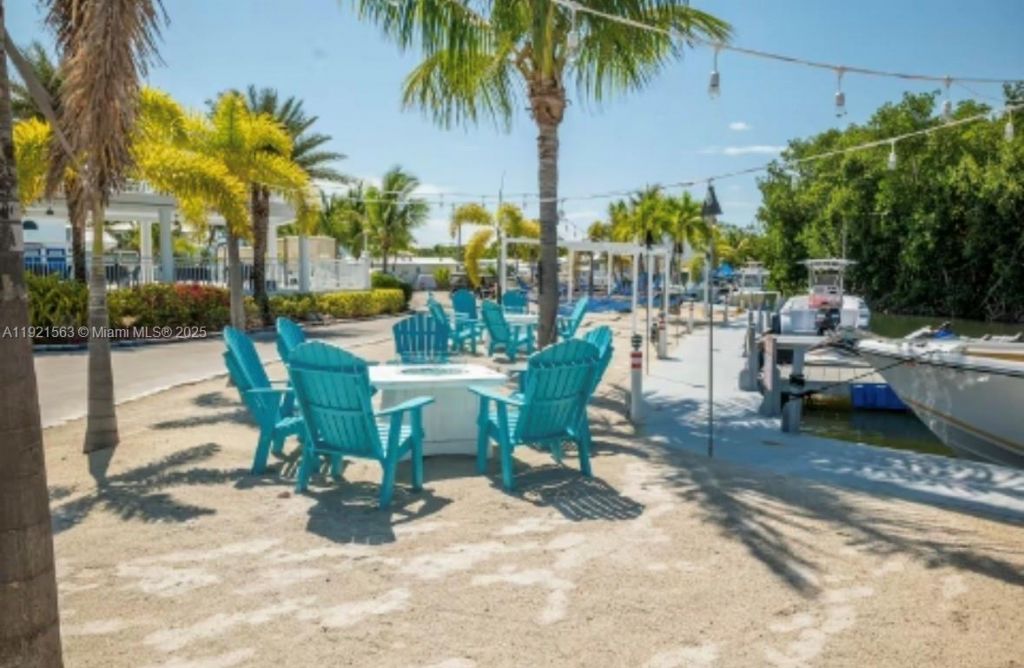 325 Calusa St 516, Key Largo, FL 33037 Photo
