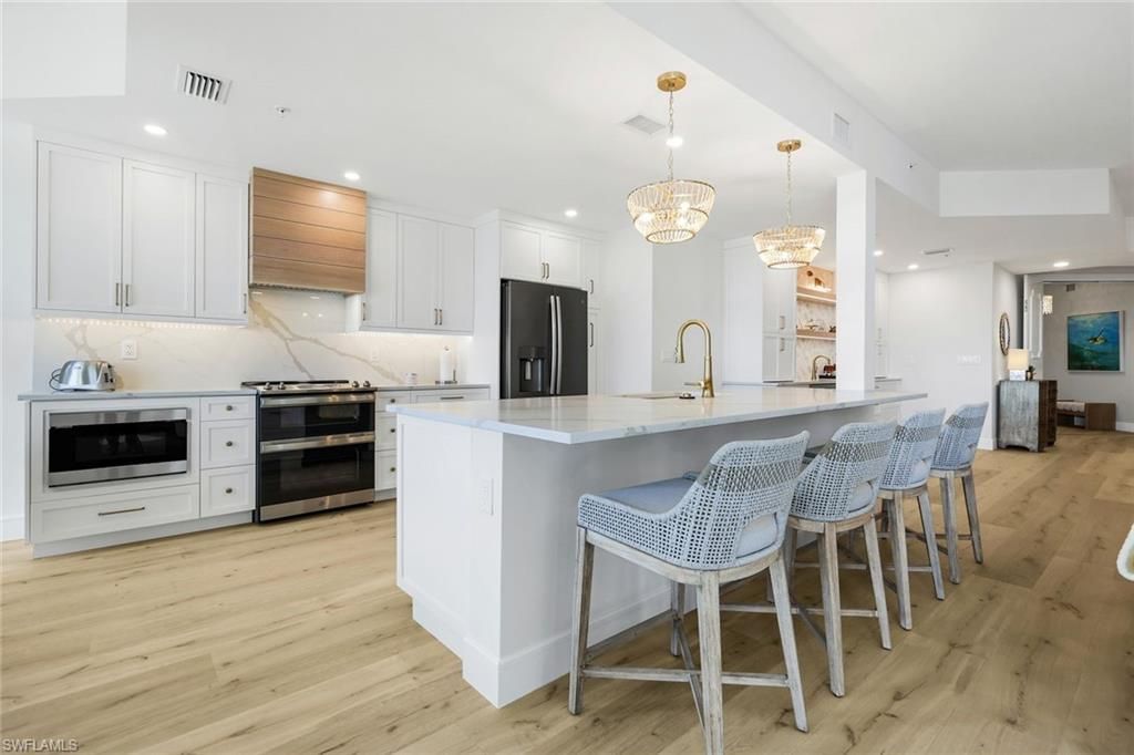 6021 Silver King Blvd, Unit 203, Cape Coral, FL 33914 Photo