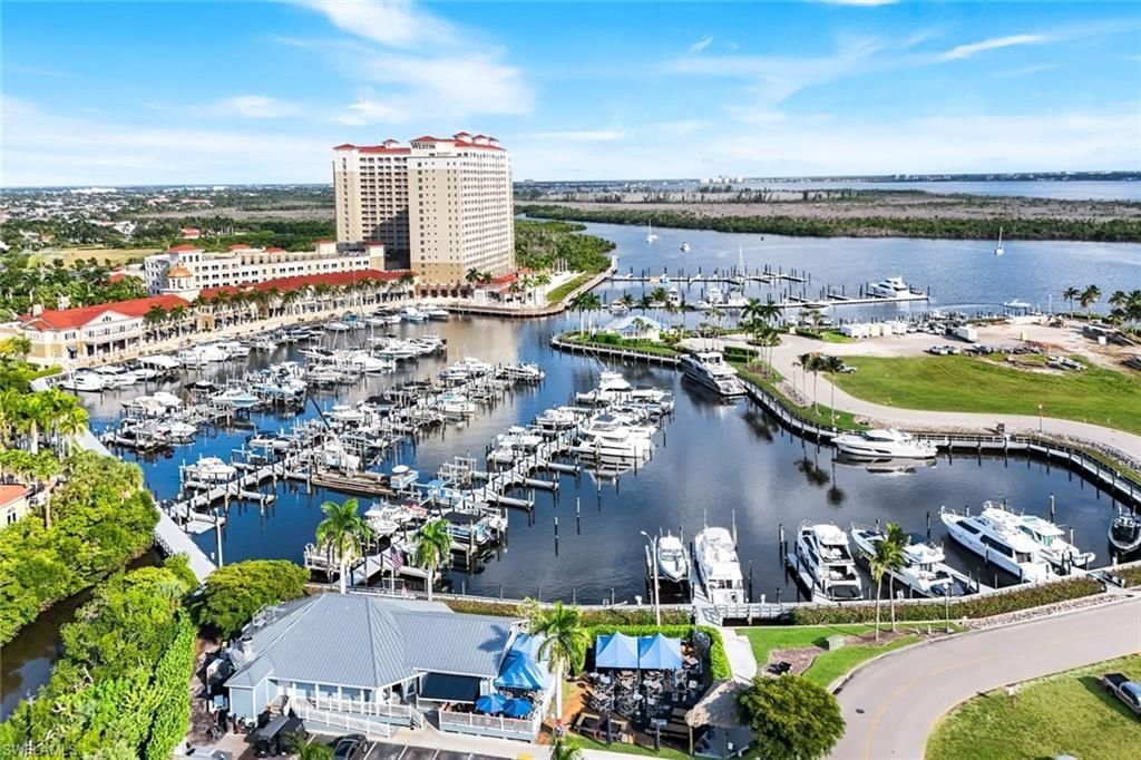 6021 Silver King Blvd, Unit 203, Cape Coral, FL 33914 Photo