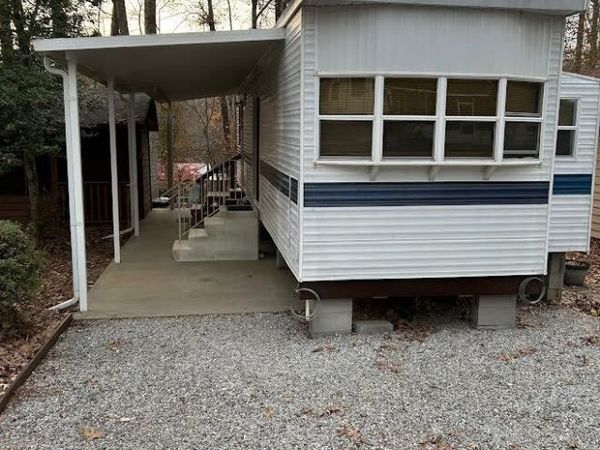 79 Maple Wood Lane, Cleveland, GA 30528