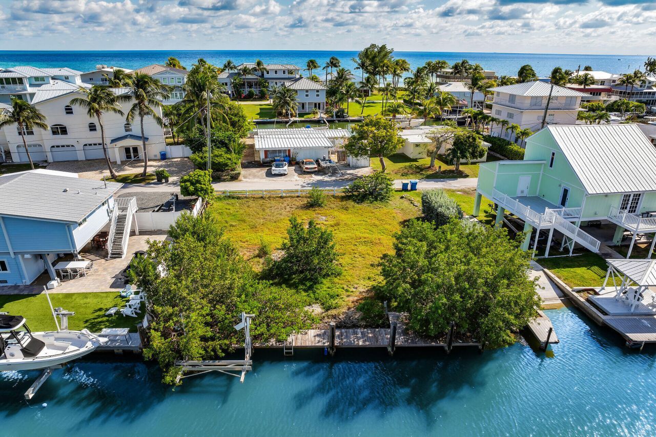 172 Iroquois Drive, Islamorada, FL 33036 Photo