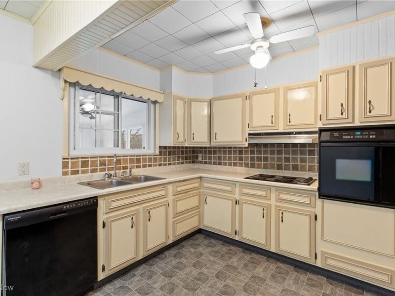 54885 Mount Victory Road, Powhatan Point, OH 43942 Photo 7