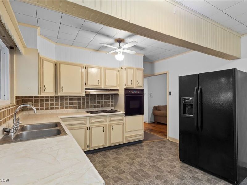 54885 Mount Victory Road, Powhatan Point, OH 43942 Photo 9