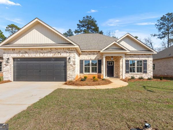 526 Bristleleaf Path, Kathleen, GA 31047