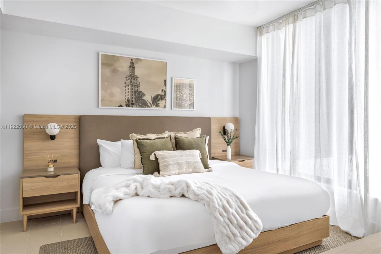 159 NE 6th St, Unit 3209, Miami, FL 33132 Photo