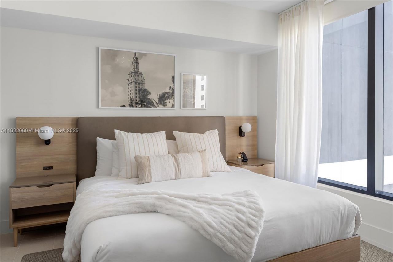 159 NE 6th St, Unit 3209, Miami, FL 33132 Photo