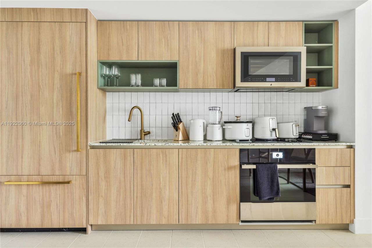 159 NE 6th St, Unit 3209, Miami, FL 33132 Photo