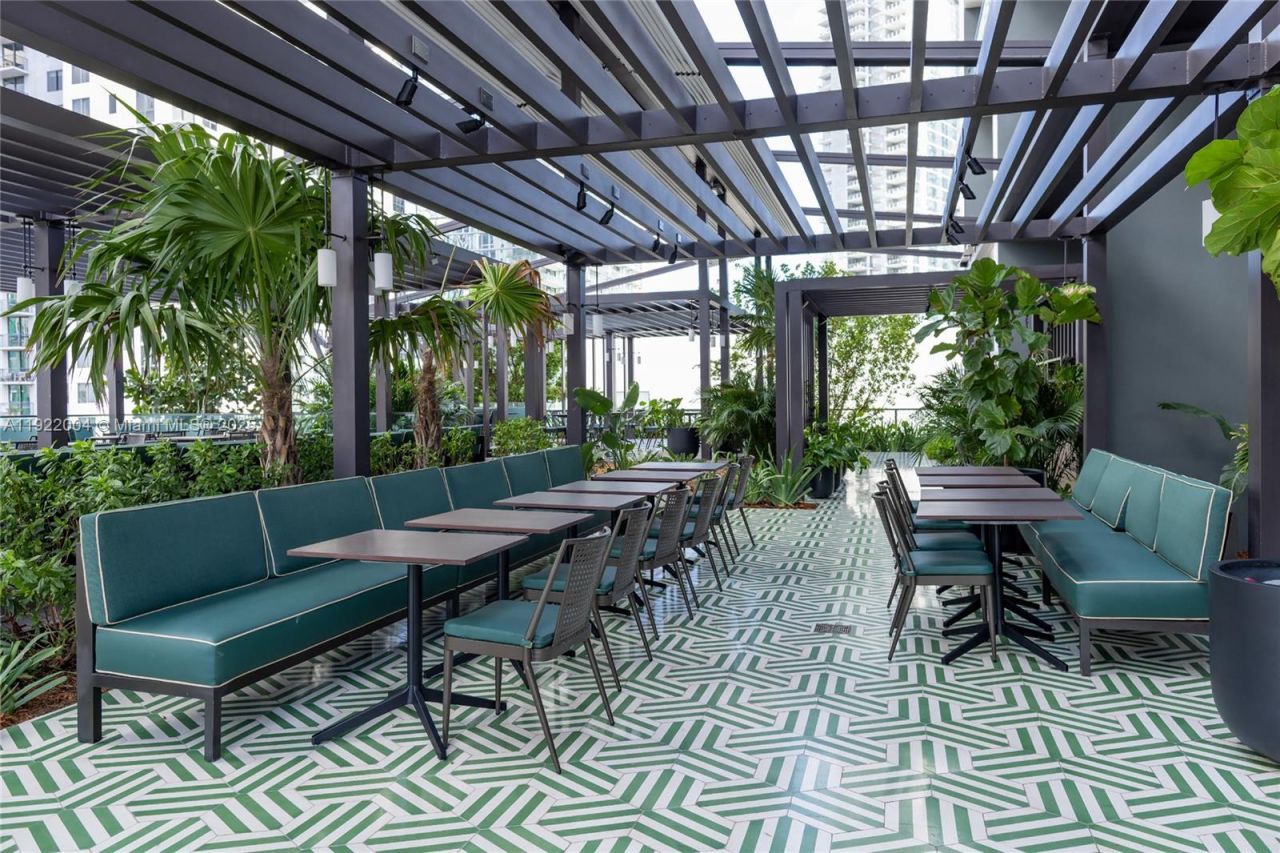 159 NE 6th St, Unit 3002, Miami, FL 33132 Photo