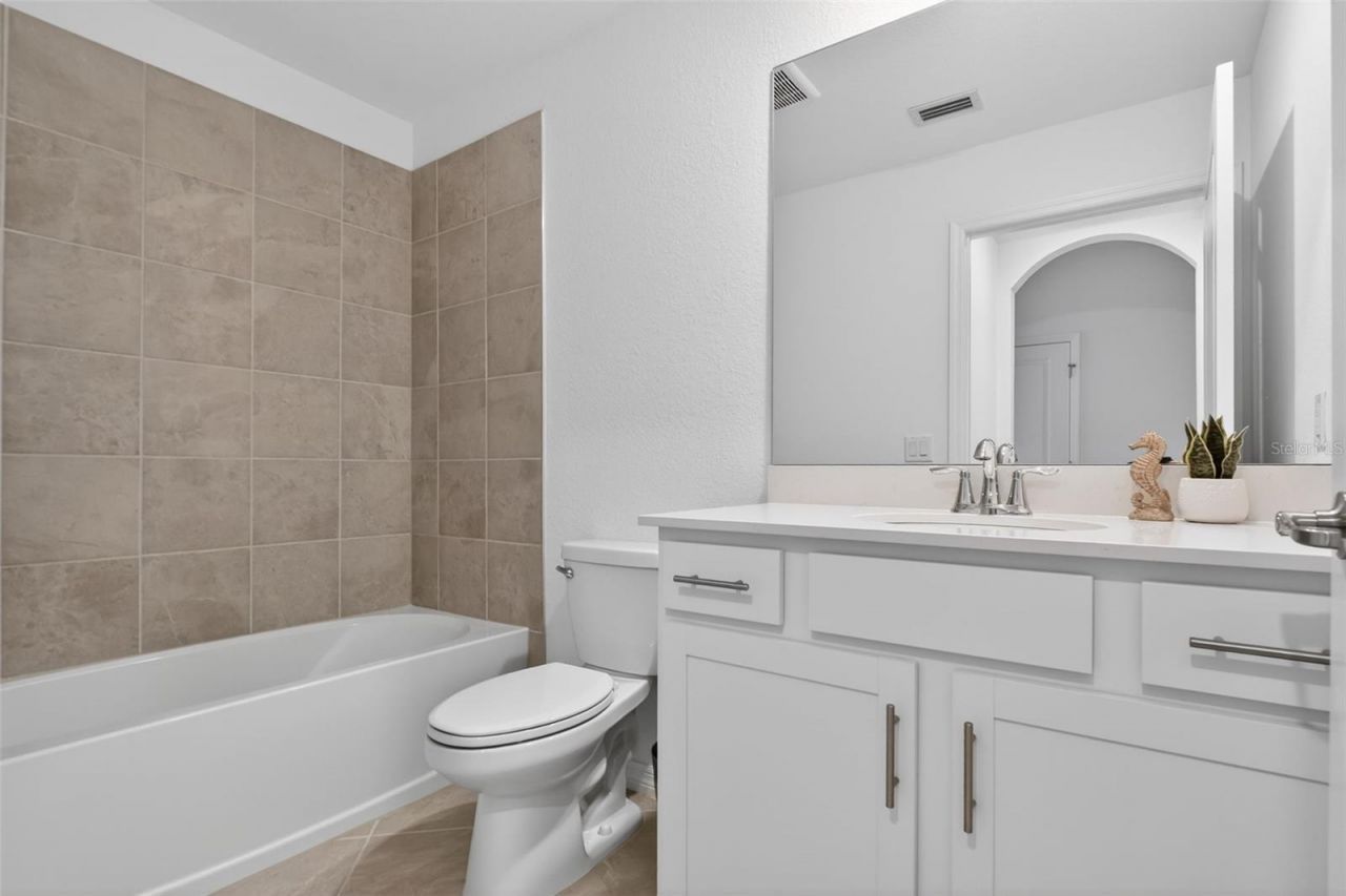 14191 Heritage Landing Boulevard, Unit 1213, Punta Gorda, FL 33955 Photo