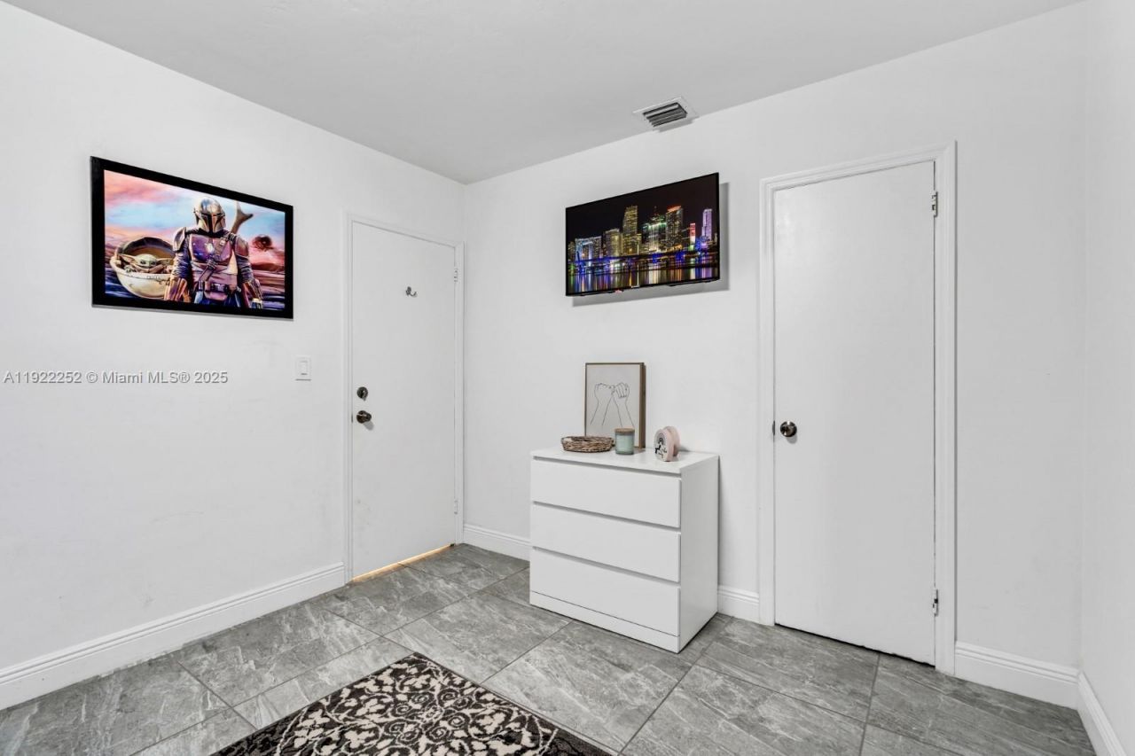 1165 SW 4th Ter, Pompano Beach, FL 33060 Photo