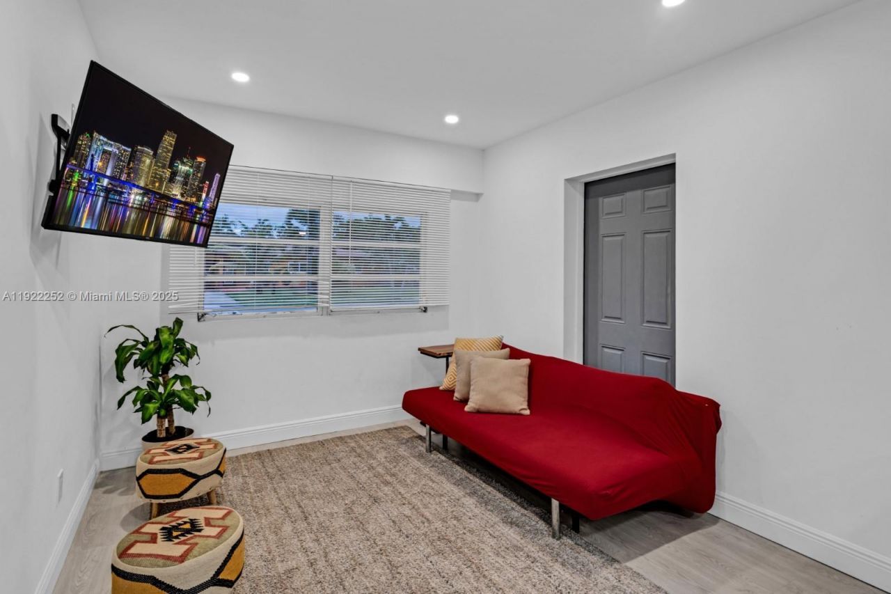 1165 SW 4th Ter, Pompano Beach, FL 33060 Photo