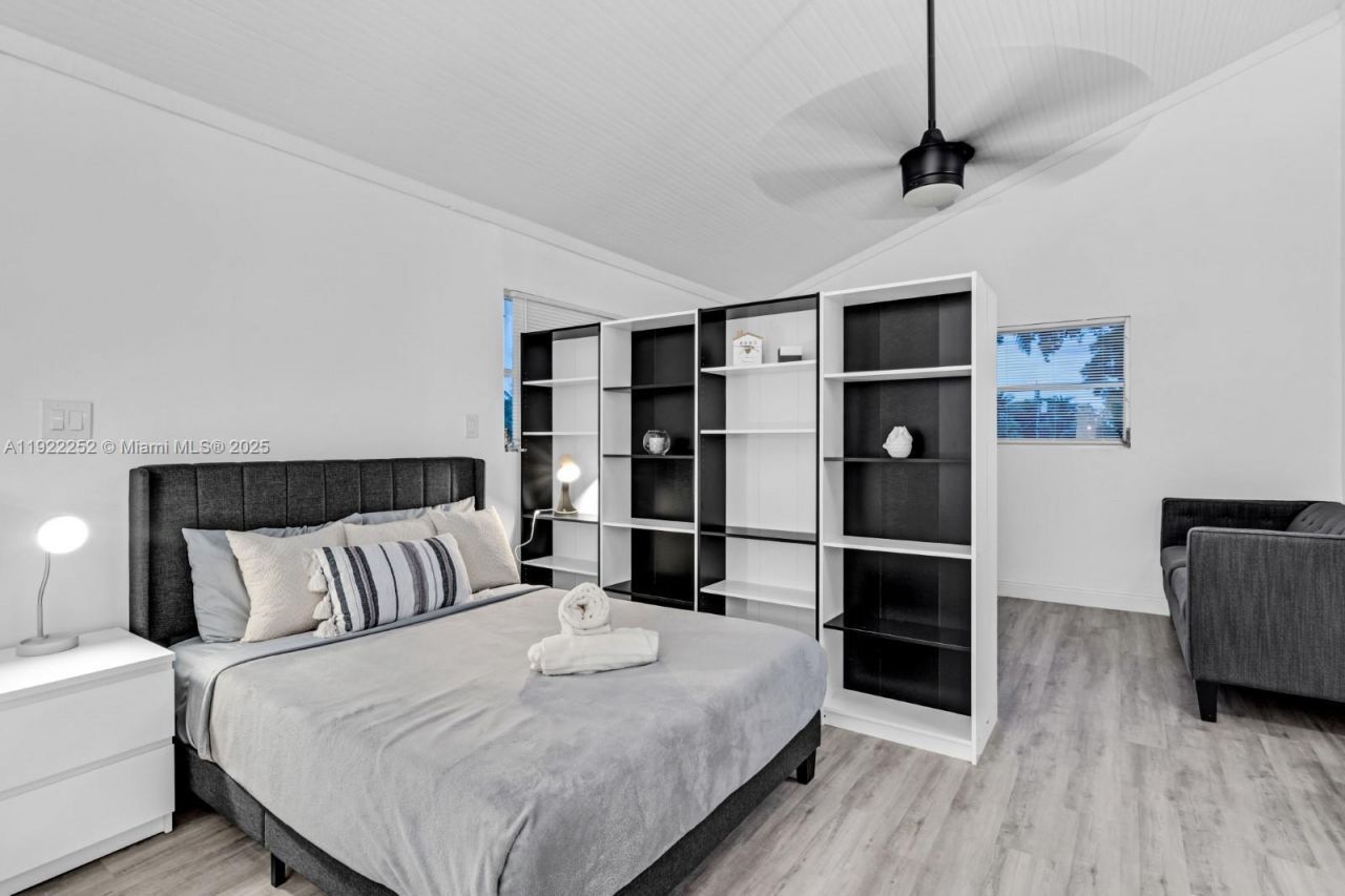 1165 SW 4th Ter, Pompano Beach, FL 33060 Photo