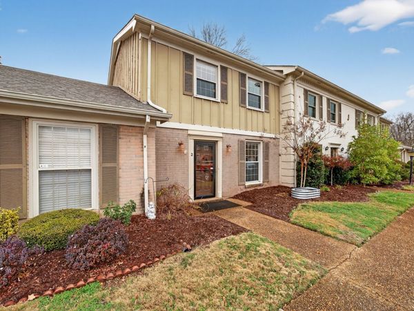 1011 Murfreesboro Rd, Unit J2, Franklin, TN 37064