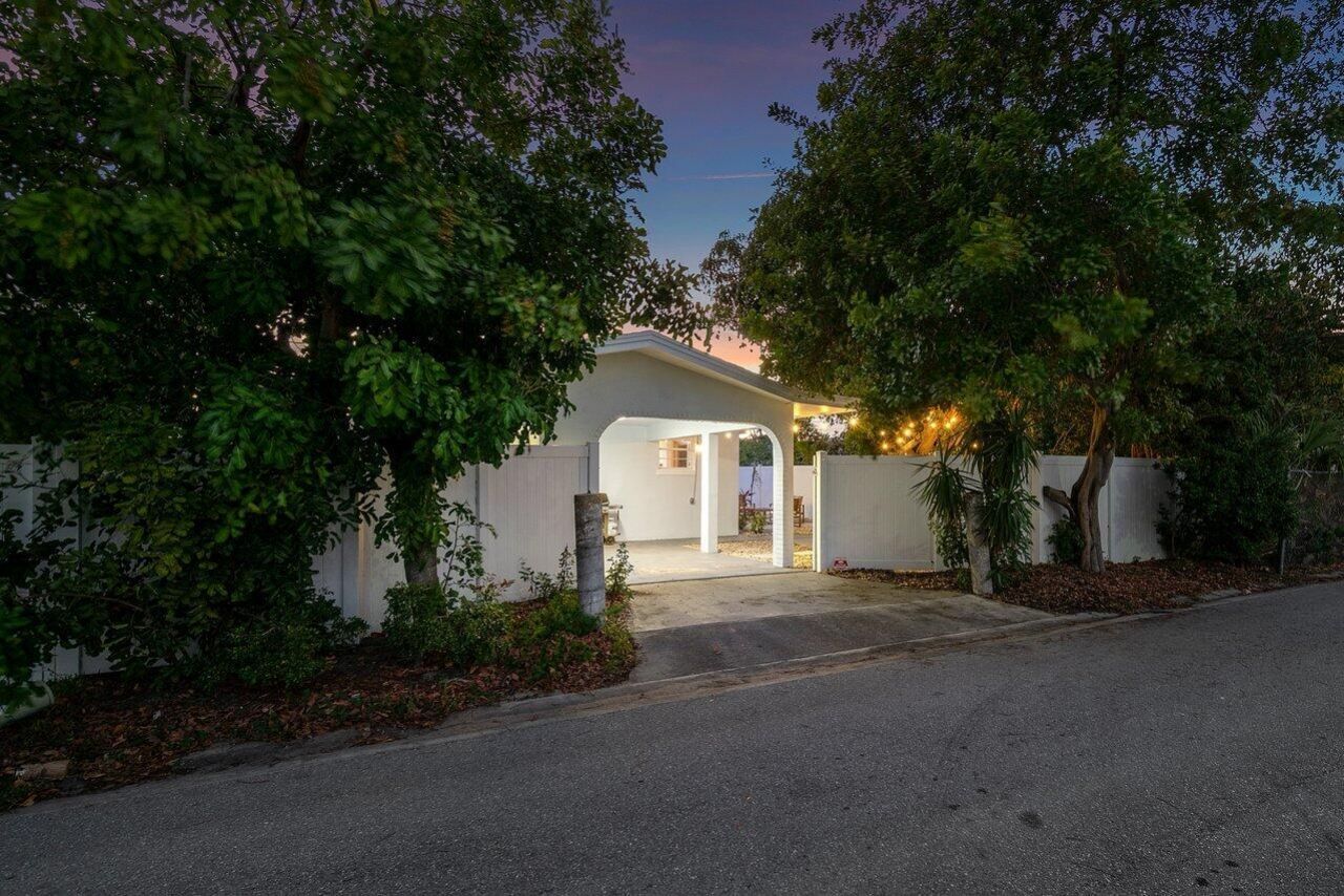 123 NW 6th Avenue, Delray Beach, FL 33444 Photo