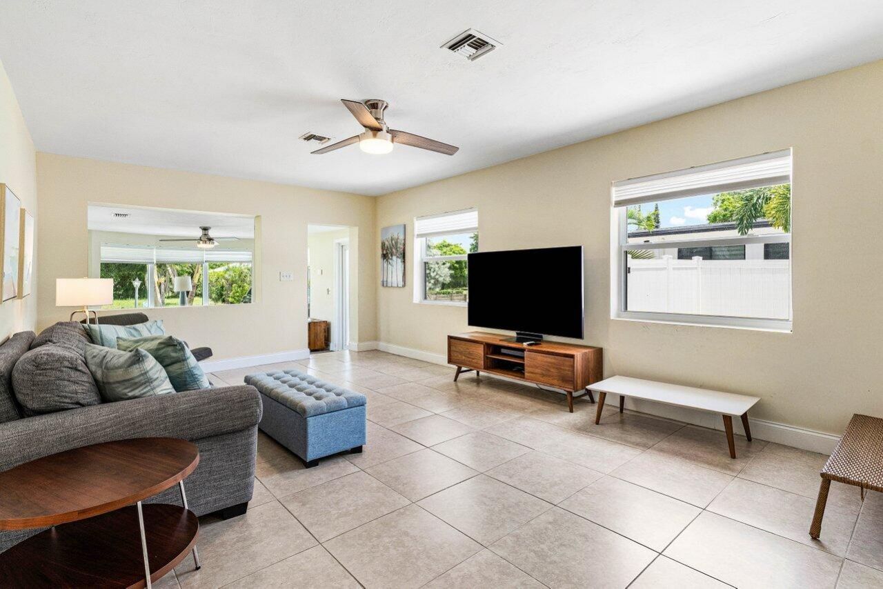 123 NW 6th Avenue, Delray Beach, FL 33444 Photo