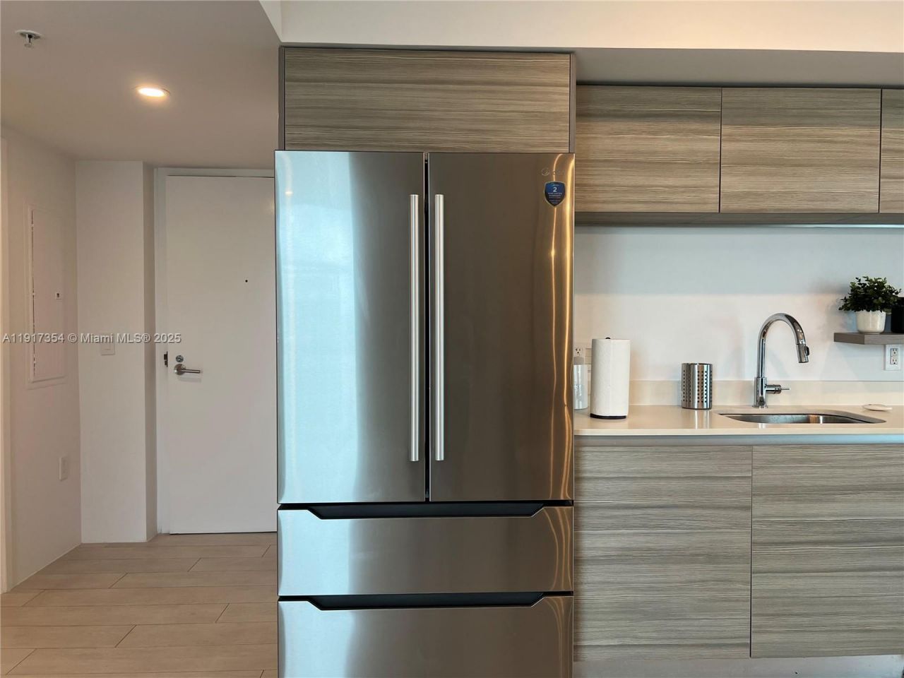 6620 Indian Creek Dr, Unit 617, Miami Beach, FL 33141 Photo