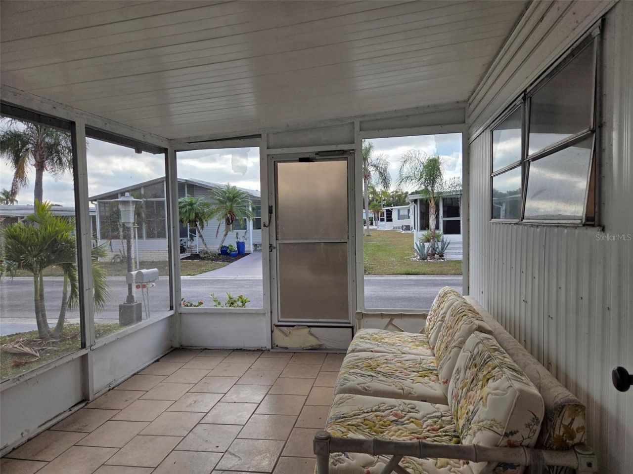 3405 Spanish Oak Terrace, Sarasota, FL 34237 Photo