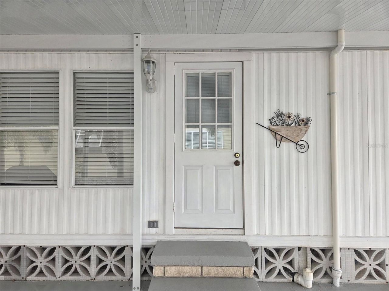 3405 Spanish Oak Terrace, Sarasota, FL 34237 Photo