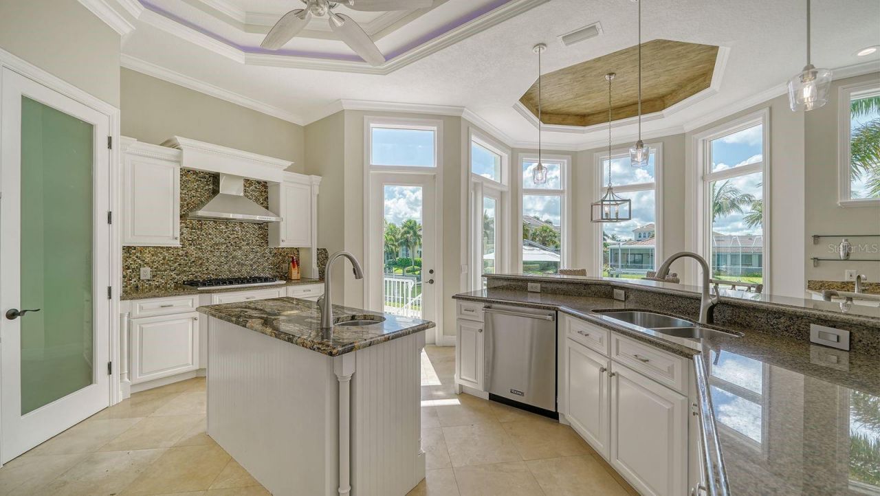610 Yardarm Lane, Longboat Key, FL 34228 Photo