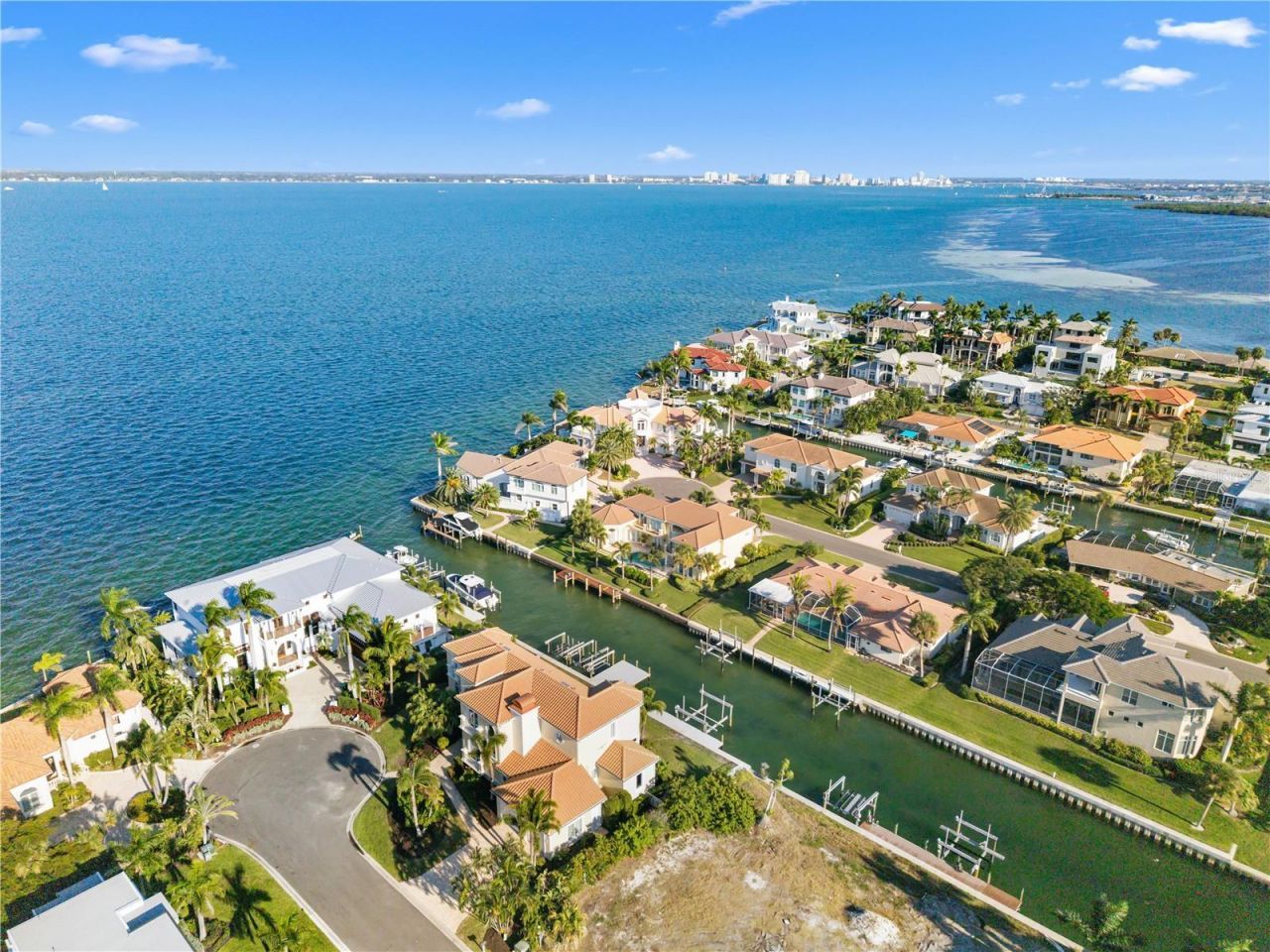 610 Yardarm Lane, Longboat Key, FL 34228 Photo