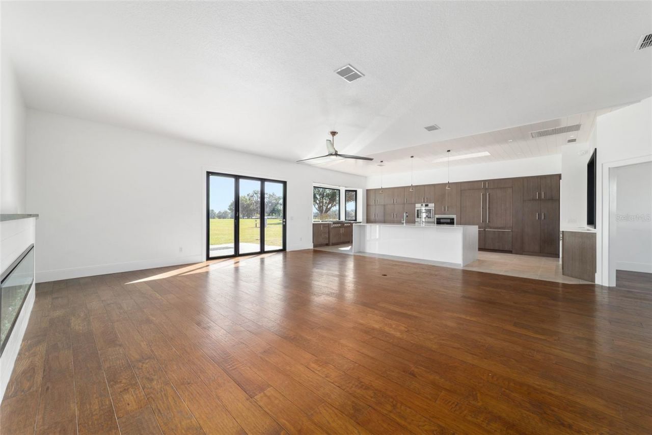 11407 N Magnolia Avenue, Ocala, FL 34475 Photo