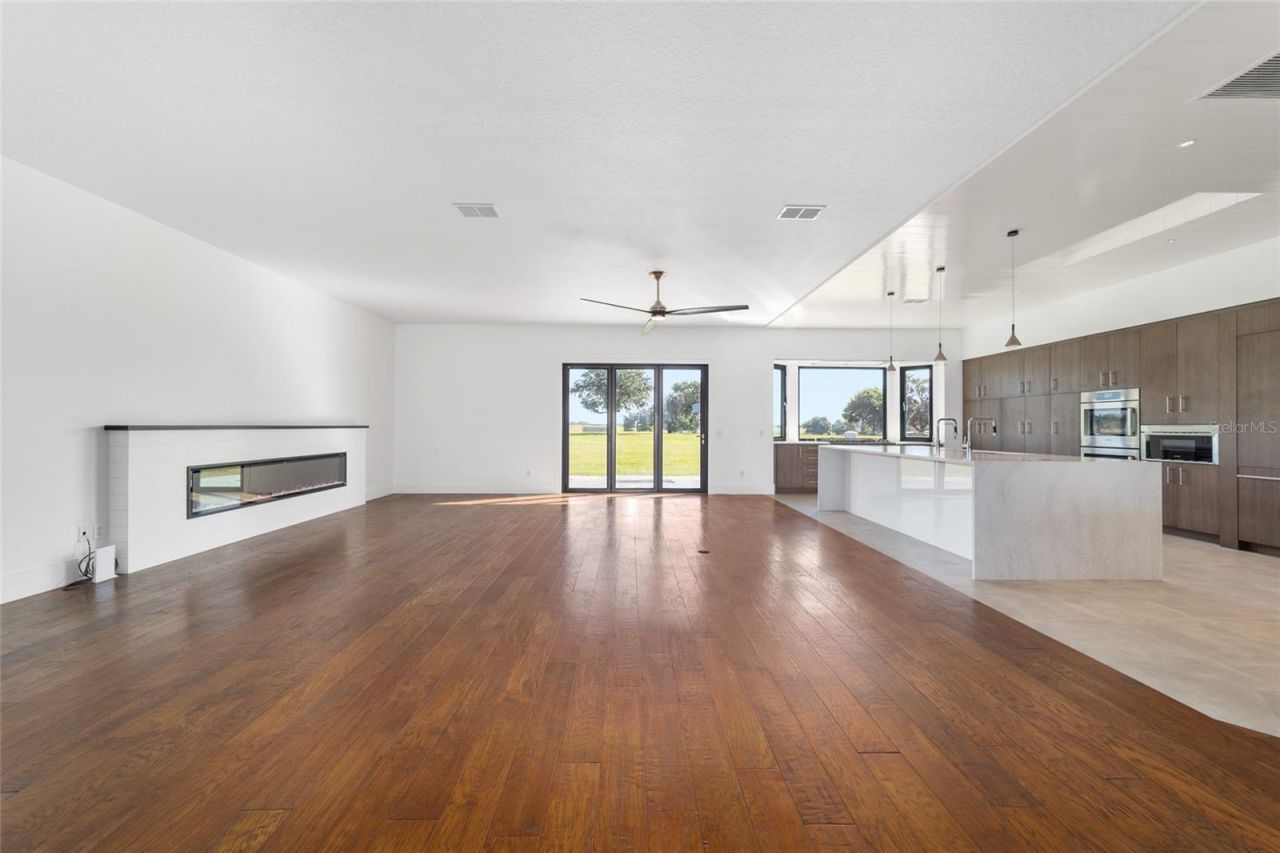 11407 N Magnolia Avenue, Ocala, FL 34475 Photo