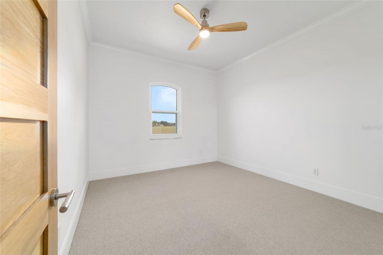 11407 N Magnolia Avenue, Ocala, FL 34475 Photo