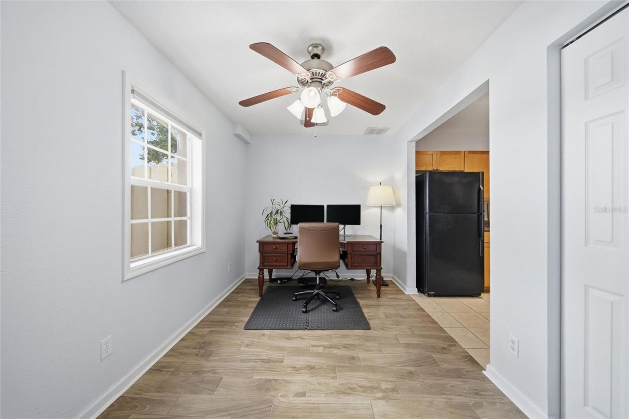 220 Pompano Drive Se, Unit D, Saint Petersburg, FL 33705 Photo