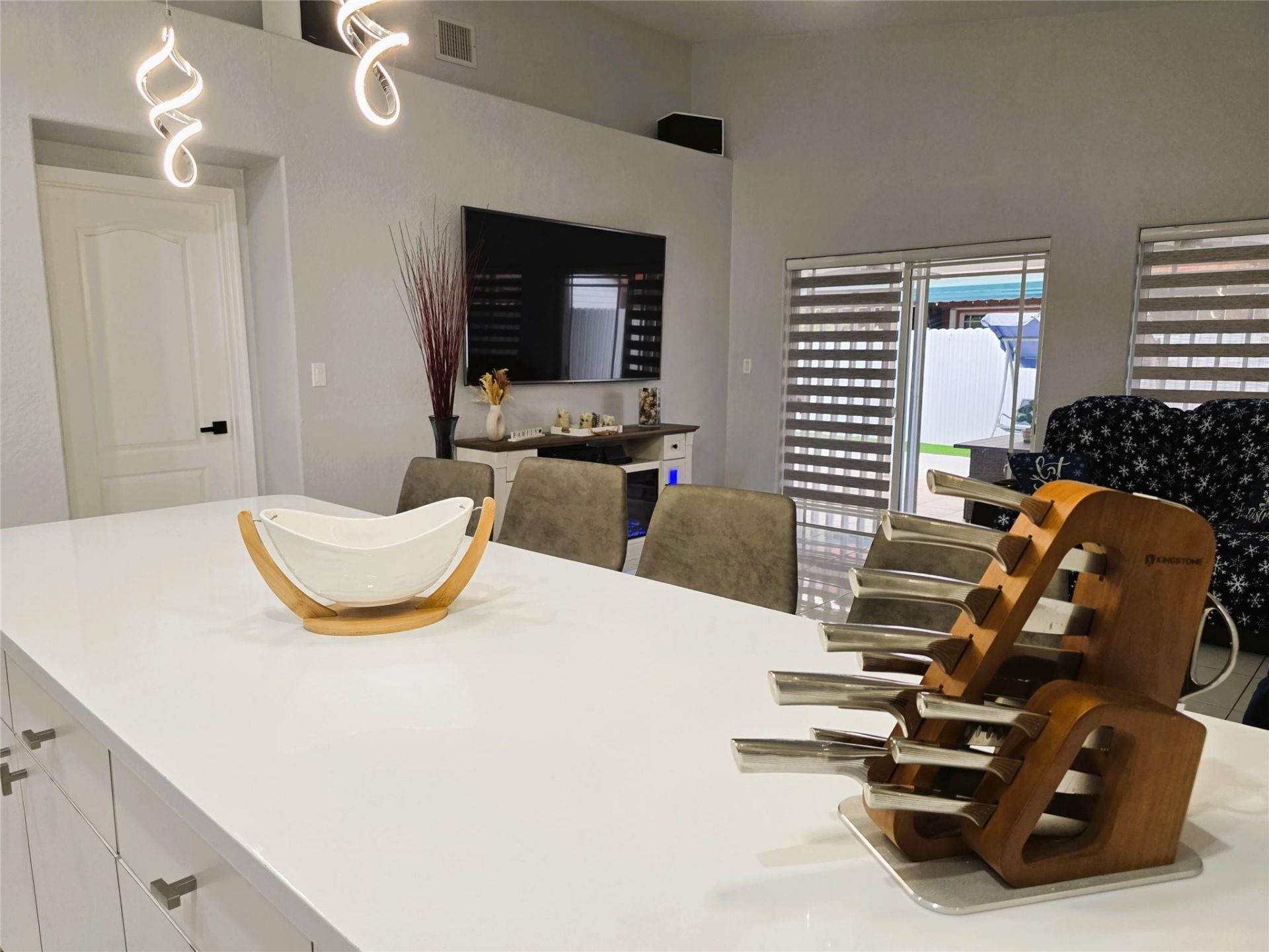 8771 NW 141st Terrace, Miami Lakes, FL 33018 Photo