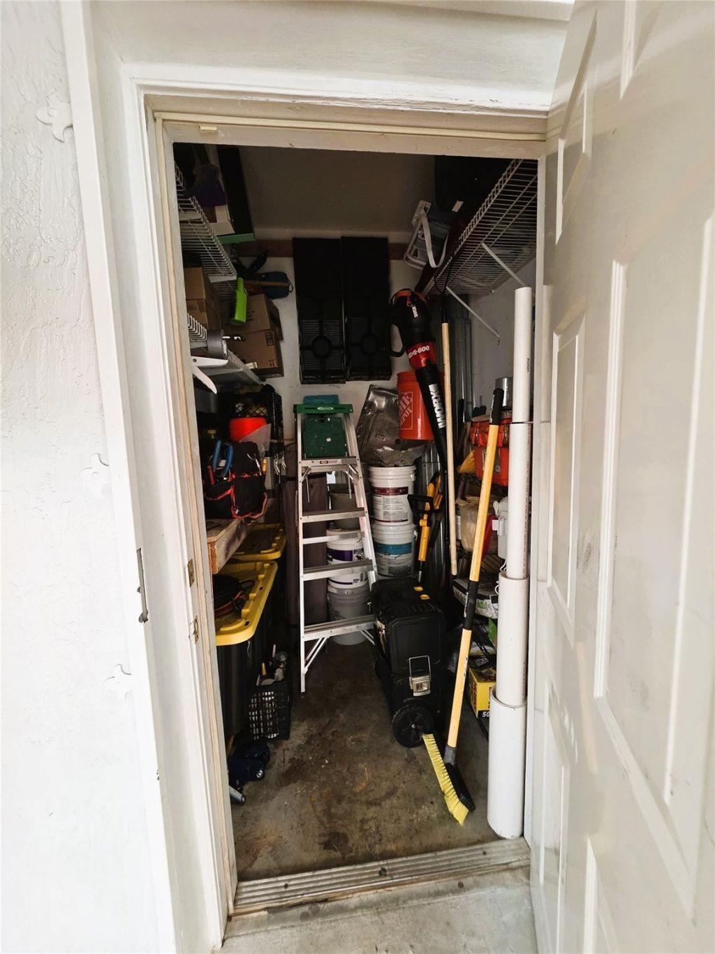 8771 NW 141st Terrace, Miami Lakes, FL 33018 Photo