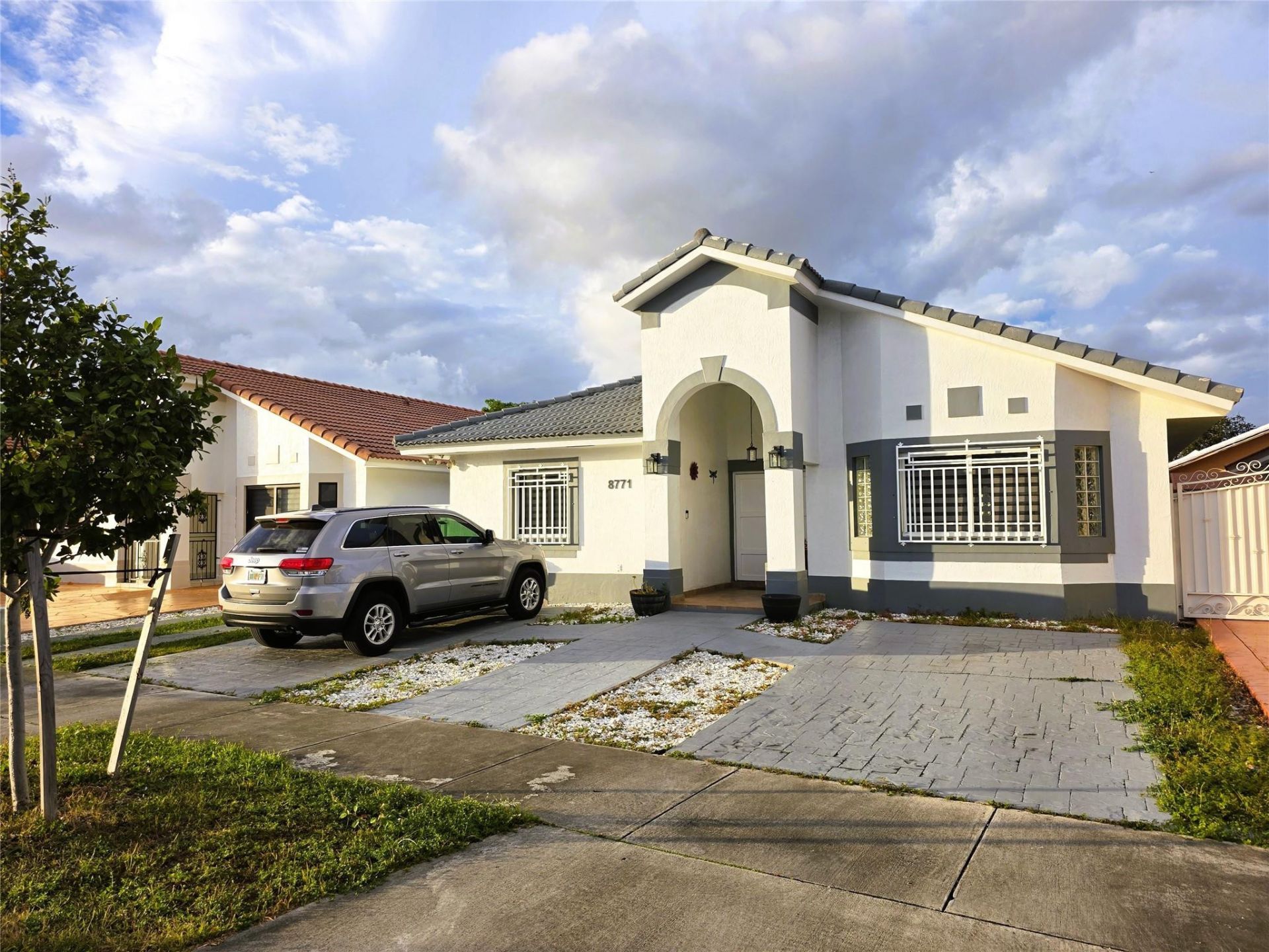 8771 NW 141st Terrace, Miami Lakes, FL 33018 Photo