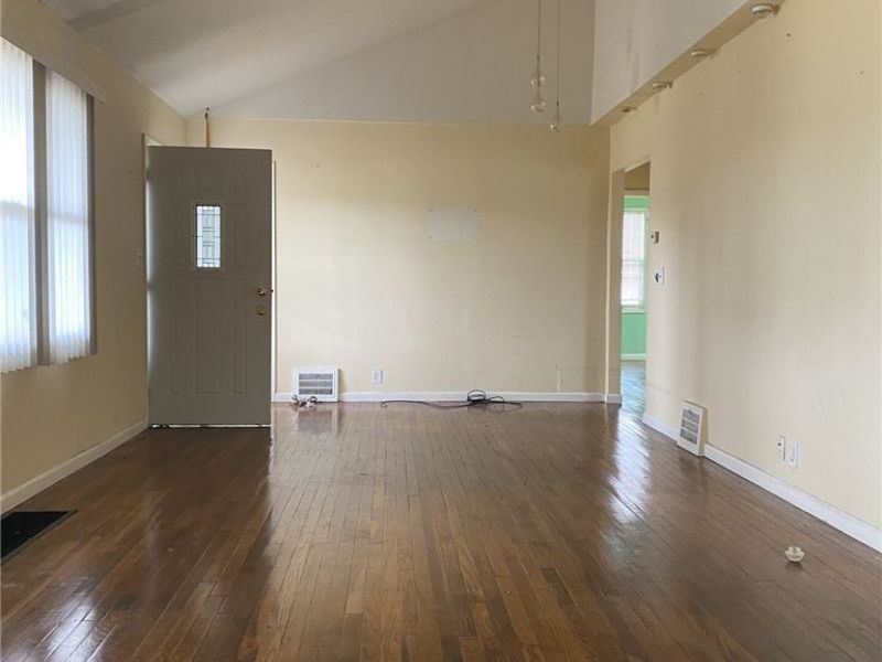 3211 Kneirim Drive, Lorain, OH 44053 Photo 6