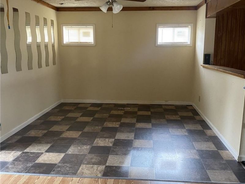 3211 Kneirim Drive, Lorain, OH 44053 Photo 9