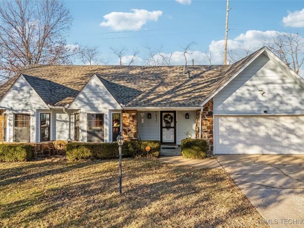 7917 E 77th Street, Tulsa, OK 74133