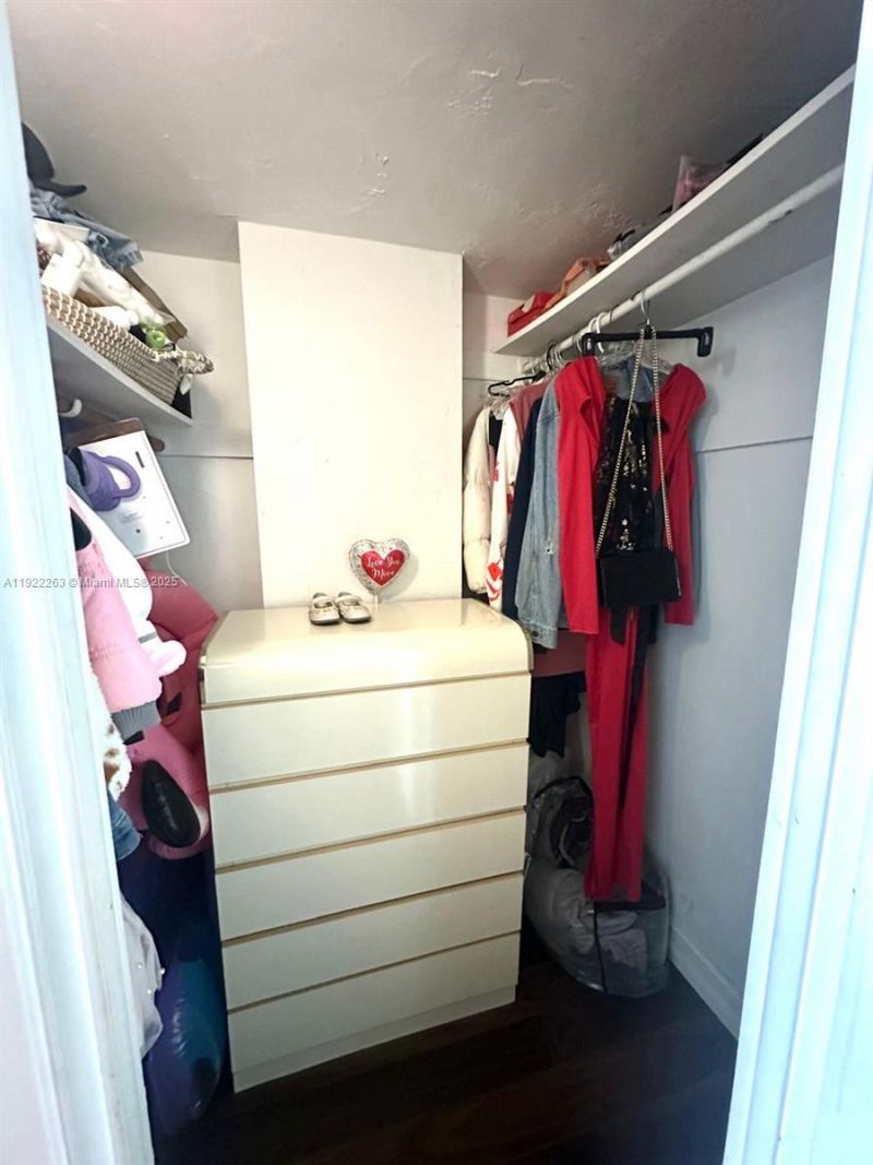 19390 Collins Ave, Unit 414, Sunny Isles Beach, FL 33160 Photo