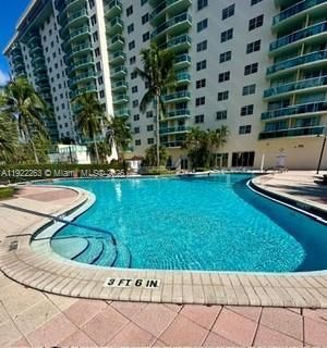 19390 Collins Ave, Unit 414, Sunny Isles Beach, FL 33160 Photo