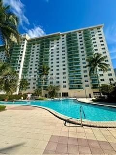 19390 Collins Ave, Unit 414, Sunny Isles Beach, FL 33160 Photo