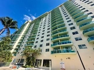 19390 Collins Ave, Unit 414, Sunny Isles Beach, FL 33160 Photo