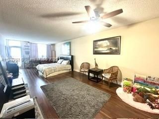19390 Collins Ave, Unit 414, Sunny Isles Beach, FL 33160 Photo