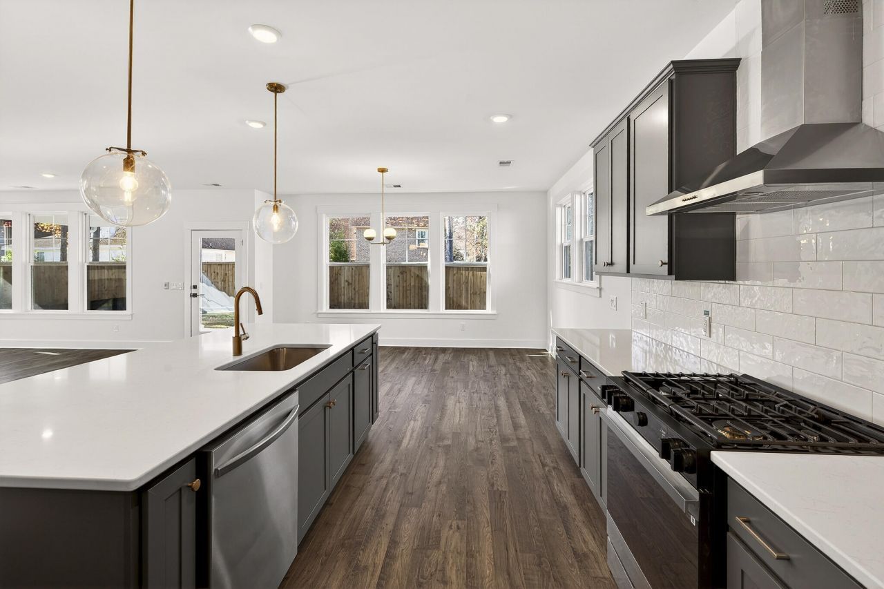 8617 Connor Court Photo 4